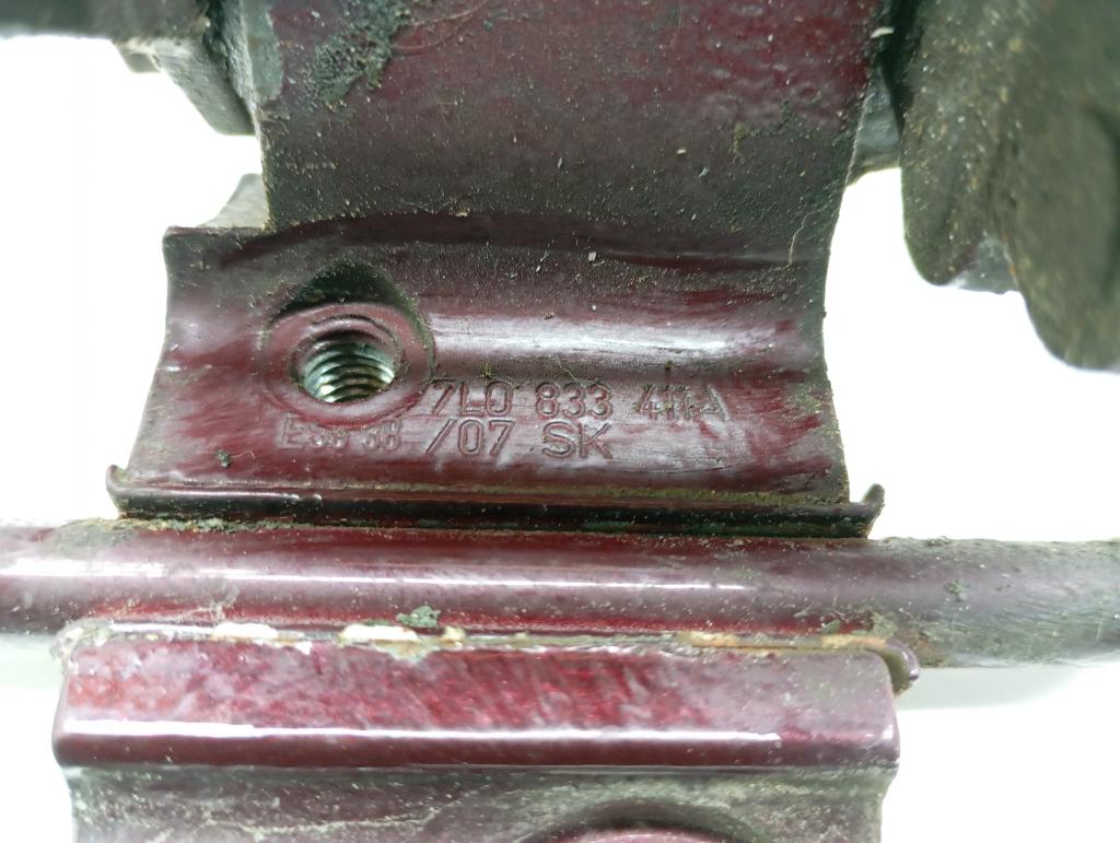 Петля двери задней левой нижняя, 1000 рублей, Пермь