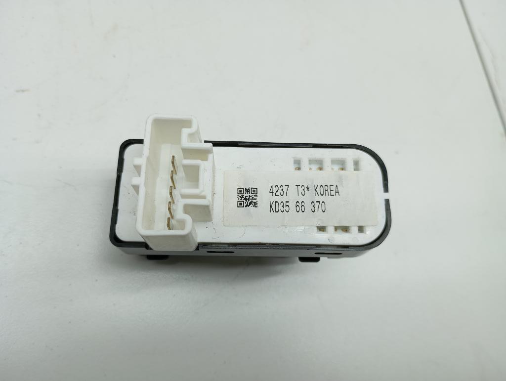 Кнопка стеклоподъемника, 500 рублей, Пермь