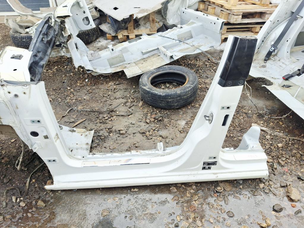 Порог со стойкой левый, 9000 рублей, Пермь