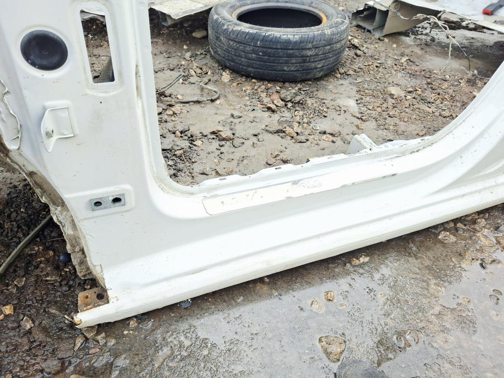 Порог со стойкой левый, 9000 рублей, Пермь