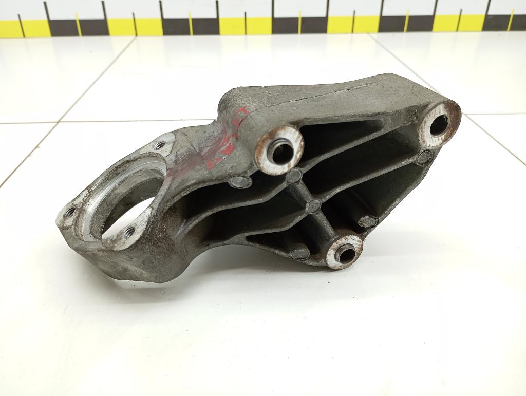 Кронштейн промежуточного вала привода, 2000 рублей, Пермь