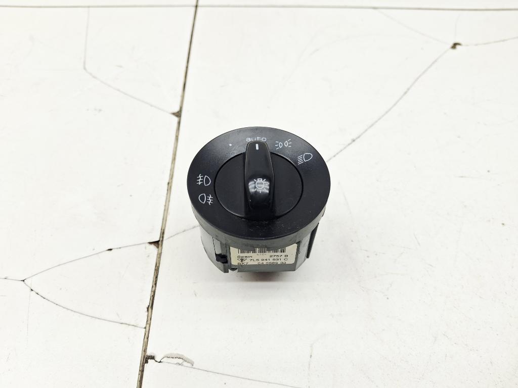 Переключатель света фар, 1000 рублей, Пермь