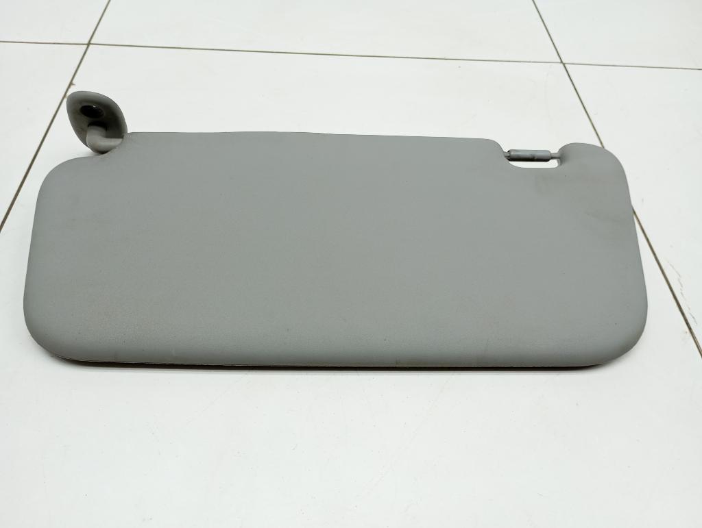 Козырек солнцезащитный левый, 1000 рублей, Пермь