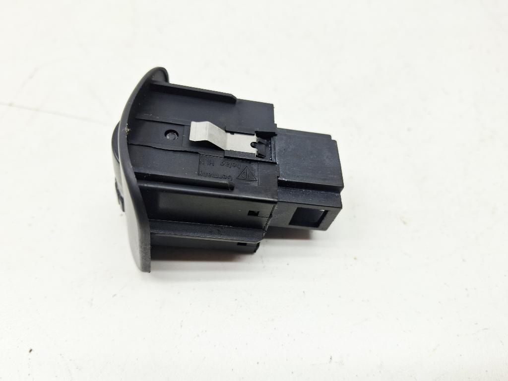 Кнопка освещения панели приборов, 500 рублей, Пермь