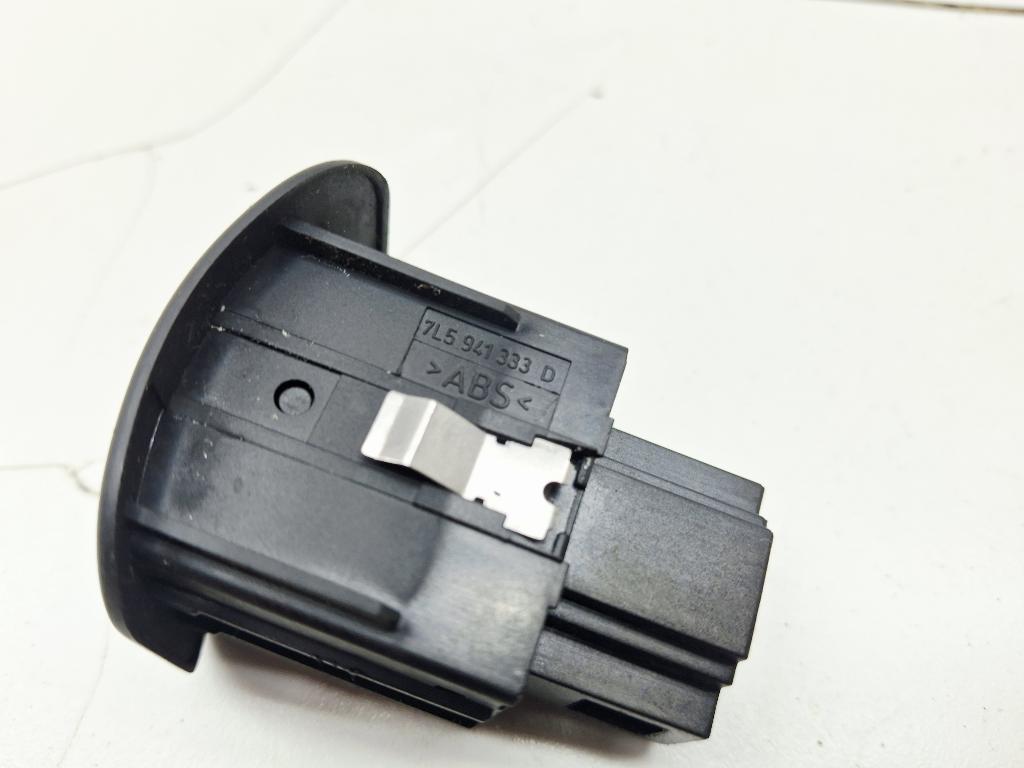 Кнопка освещения панели приборов, 500 рублей, Пермь