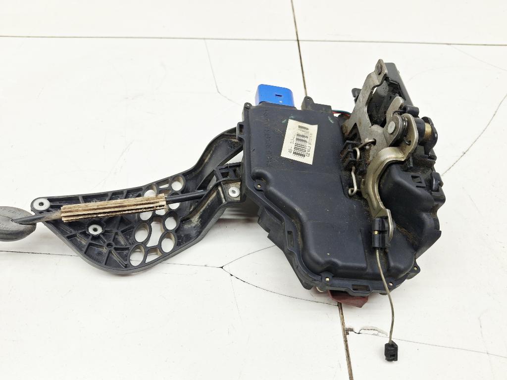 Замок двери задней правой, 9000 рублей, Пермь