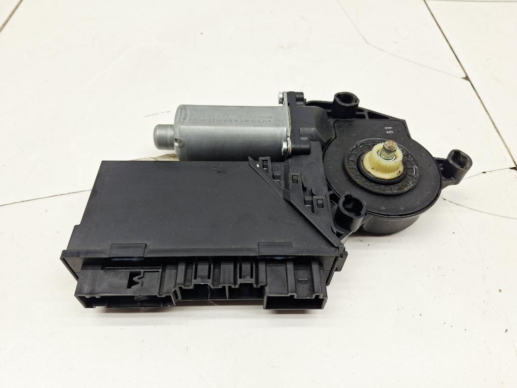 Моторчик стеклоподъемника, 3000 рублей, Пермь