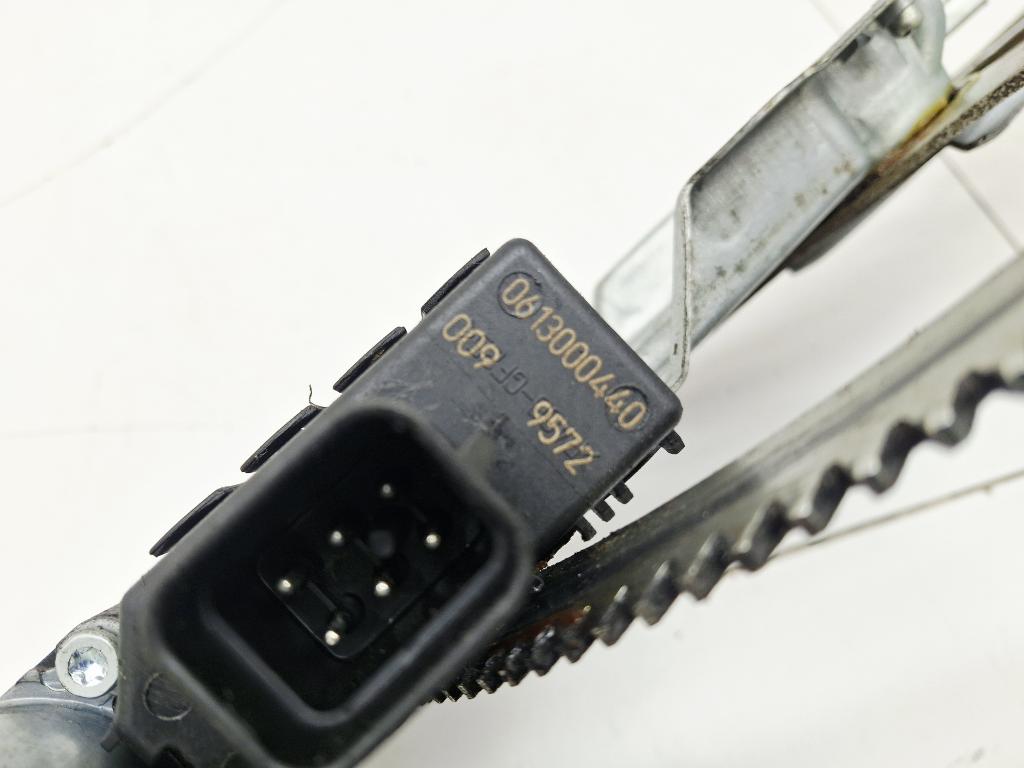 Стеклоподъемник передний правый, 1500 рублей, Пермь