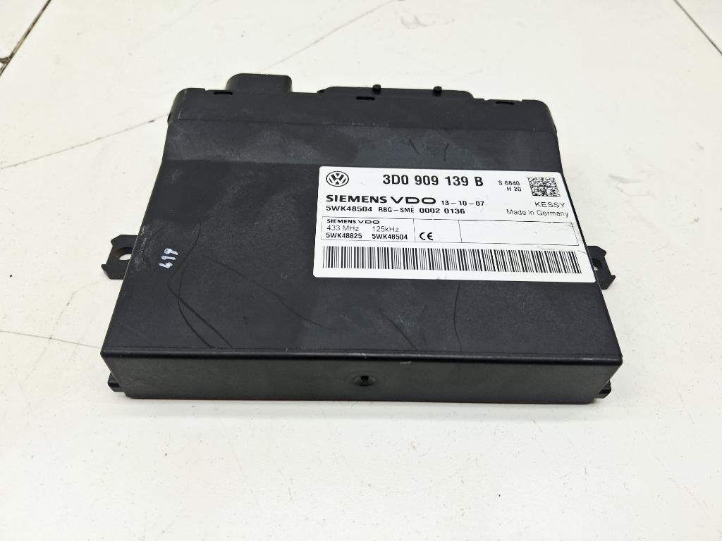 Блок управления центральным замком, 2000 рублей, Пермь