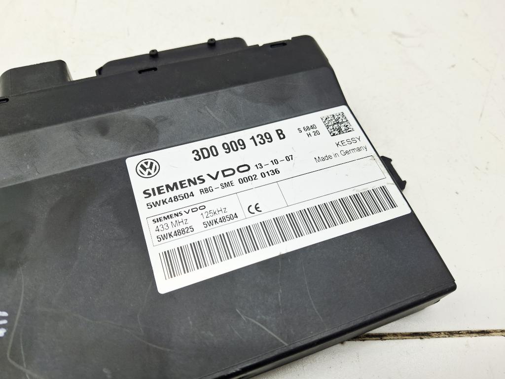 Блок управления центральным замком, 2000 рублей, Пермь