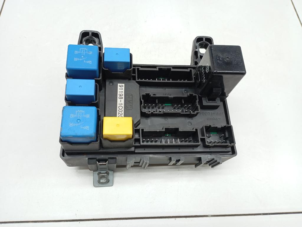 Блок предохранителей салонный, 1000 рублей, Пермь