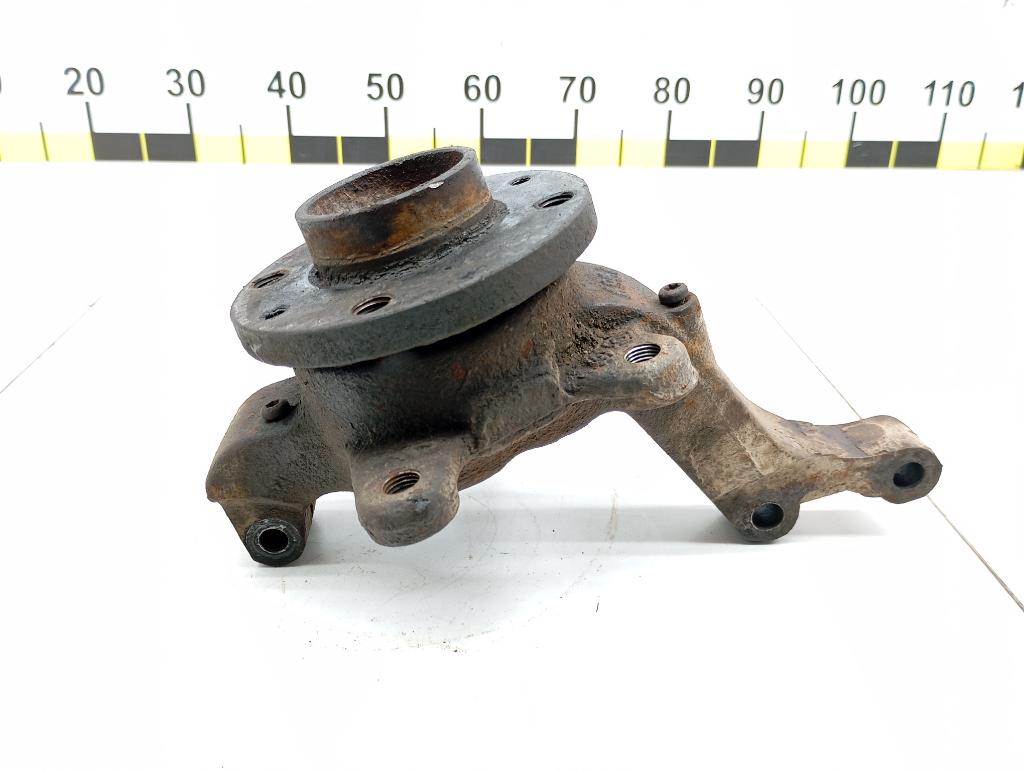 Кулак поворотный передний правый, 3000 рублей, Пермь