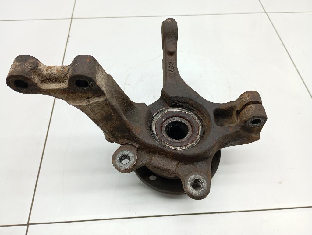 Кулак поворотный передний правый, 3000 рублей, Пермь