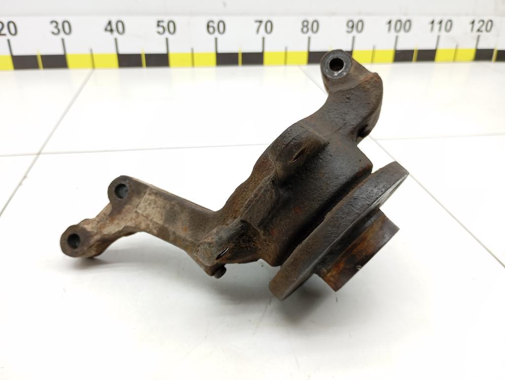 Кулак поворотный передний правый, 3000 рублей, Пермь