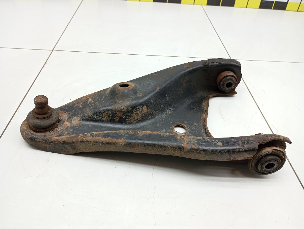 Рычаг передний правый, 1000 рублей, Пермь