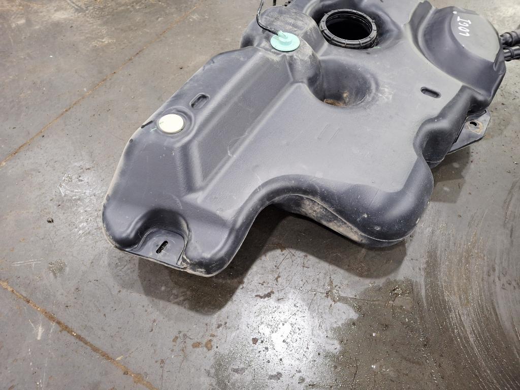 Бак топливный, 1000 рублей, Пермь