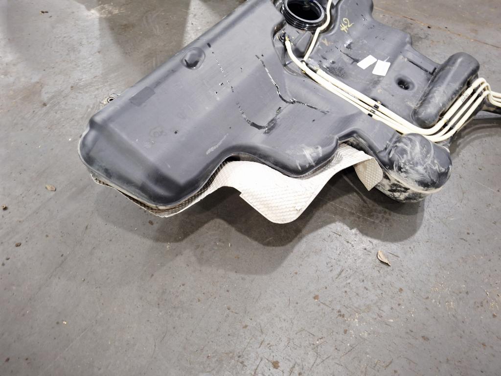 Бак топливный, 2000 рублей, Пермь