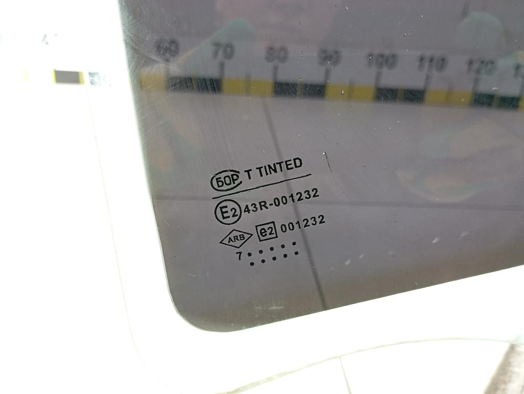 Стекло двери задней левой, 1000 рублей, Пермь