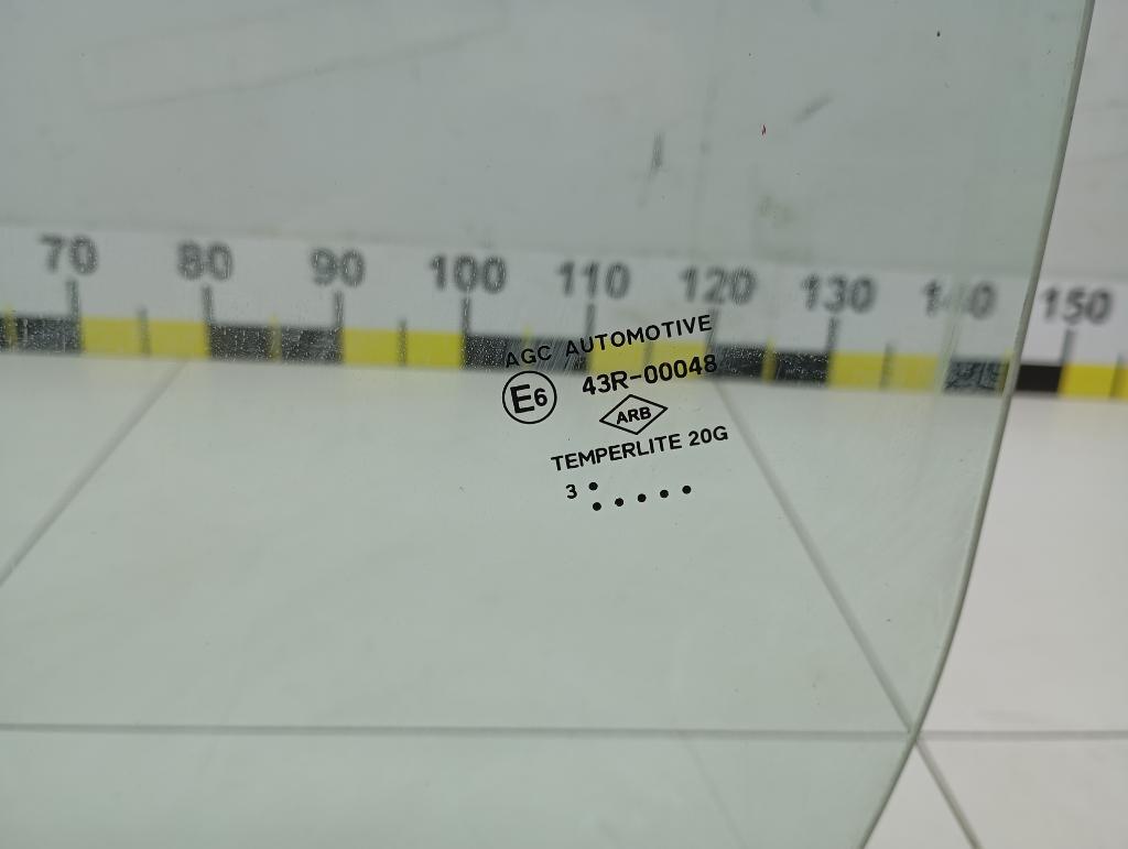 Стекло двери передней левой, 4500 рублей, Пермь