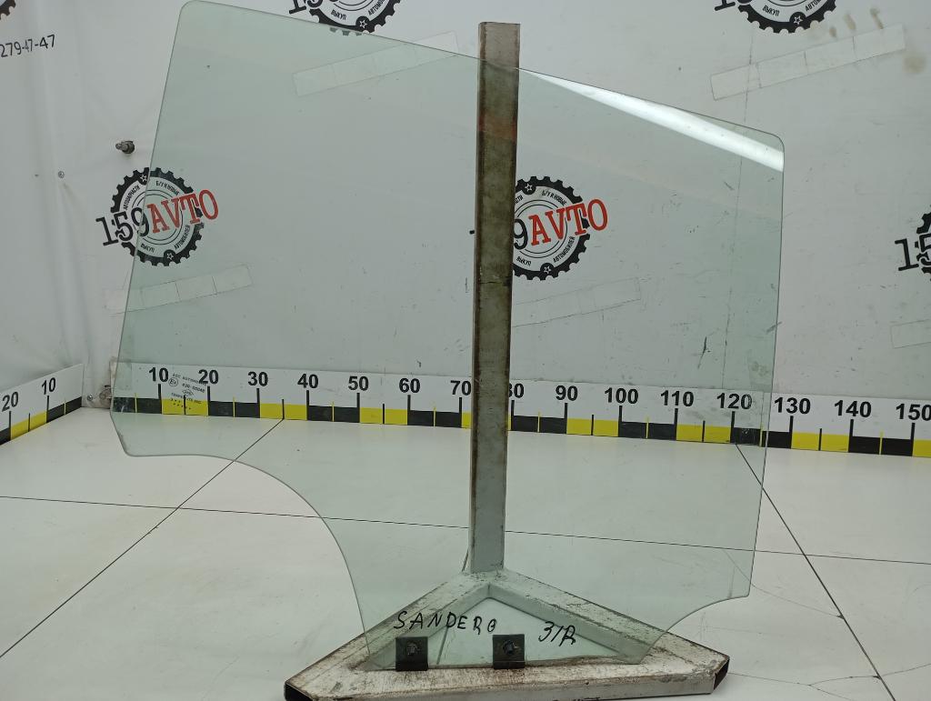 Стекло двери задней правой, 1500 рублей, Пермь