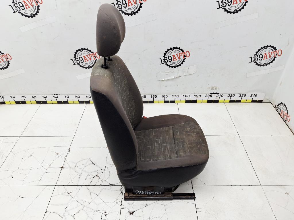 Сиденье переднее правое, 4000 рублей, Пермь