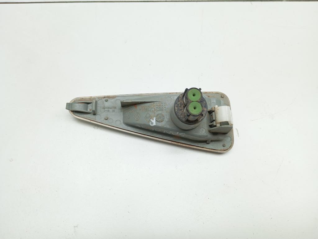 Повторитель на крыло правый, 500 рублей, Пермь