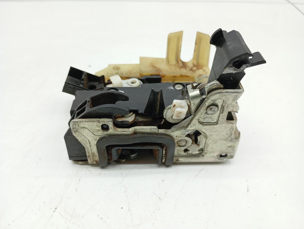 Замок двери передней правой, 2500 рублей, Пермь