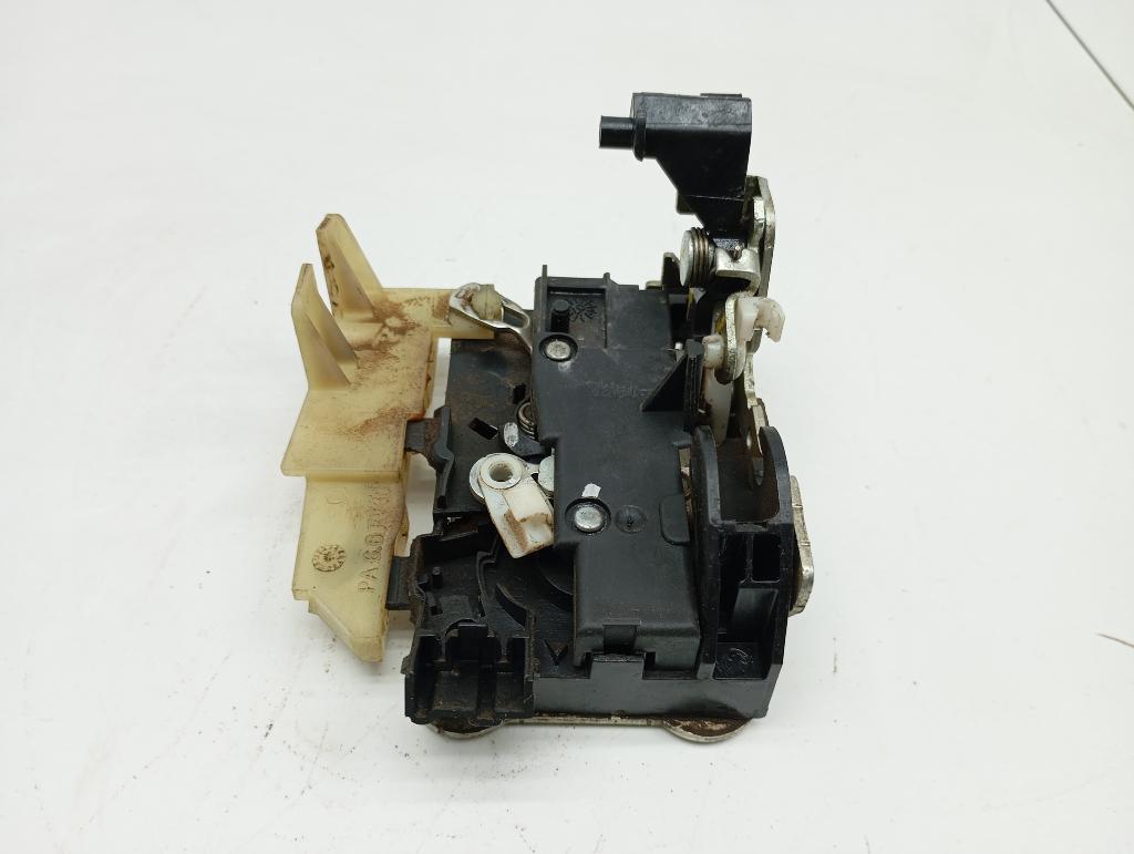 Замок двери передней правой, 2500 рублей, Пермь