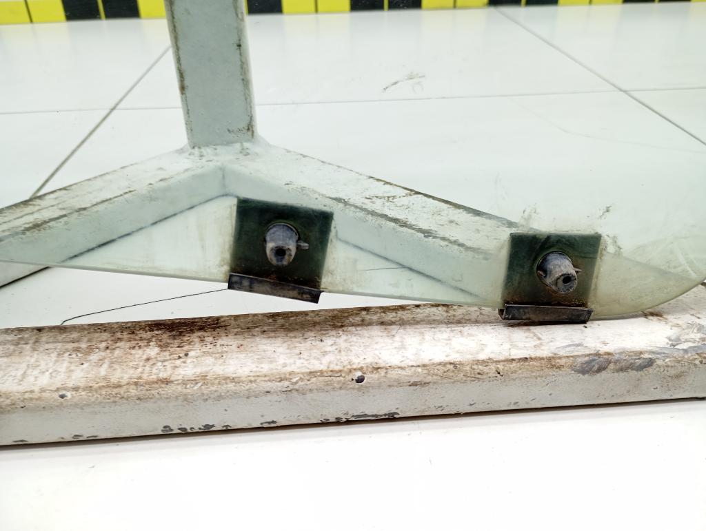 Стекло двери передней левой, 2000 рублей, Пермь