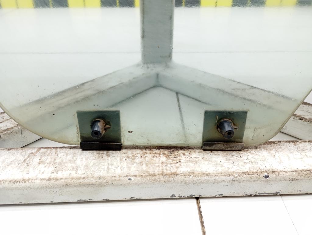 Стекло двери задней правой, 1000 рублей, Пермь