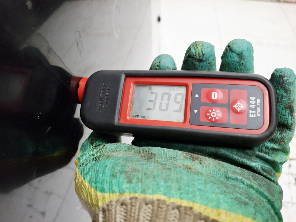 Капот, 5000 рублей, Пермь