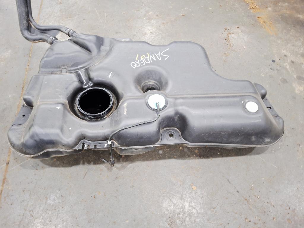 Бак топливный, 2500 рублей, Пермь