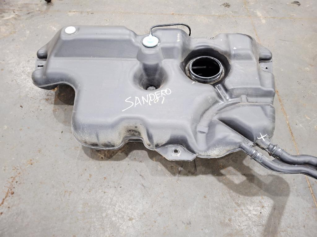 Бак топливный, 2500 рублей, Пермь