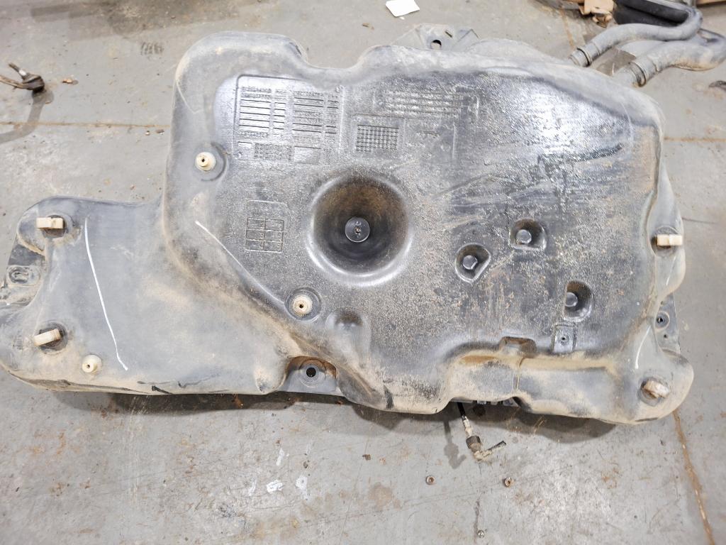 Бак топливный, 2500 рублей, Пермь