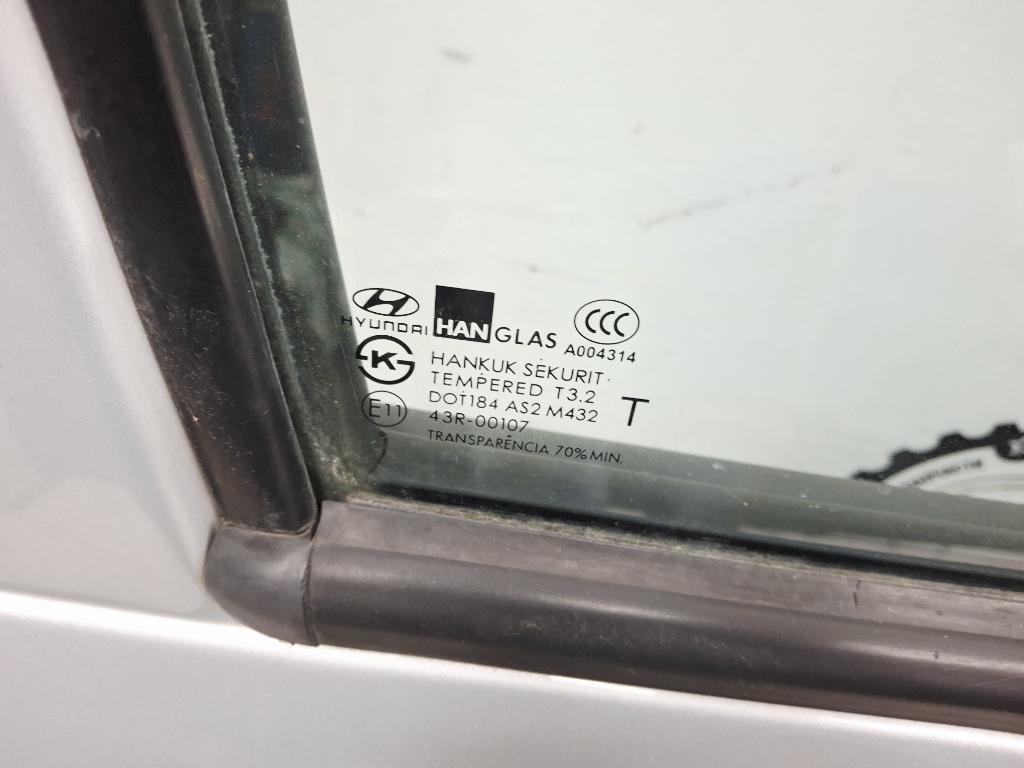 Стекло двери передней правой, 2000 рублей, Пермь