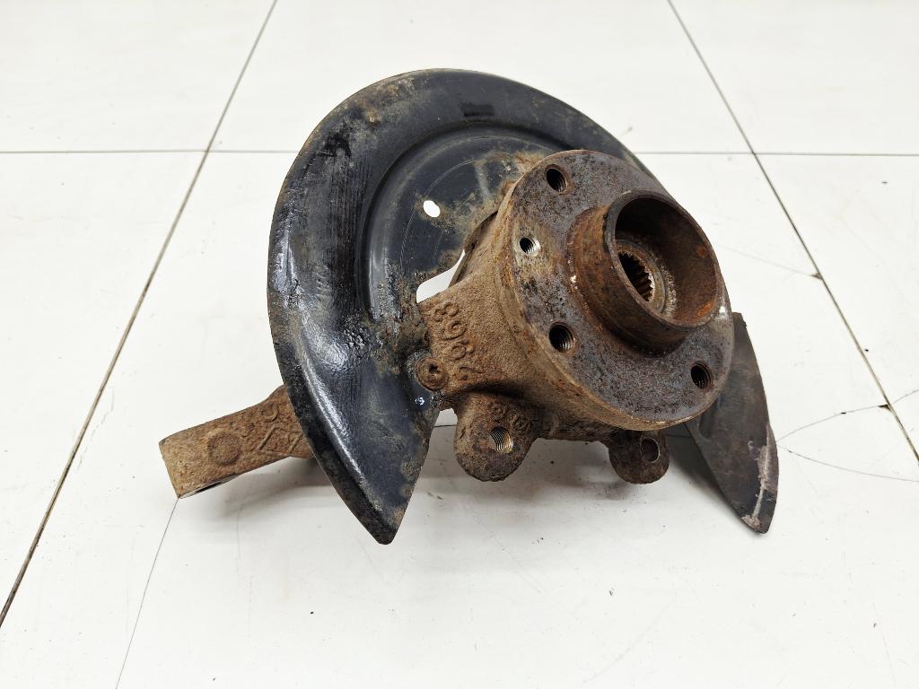 Кулак поворотный передний левый, 5000 рублей, Пермь