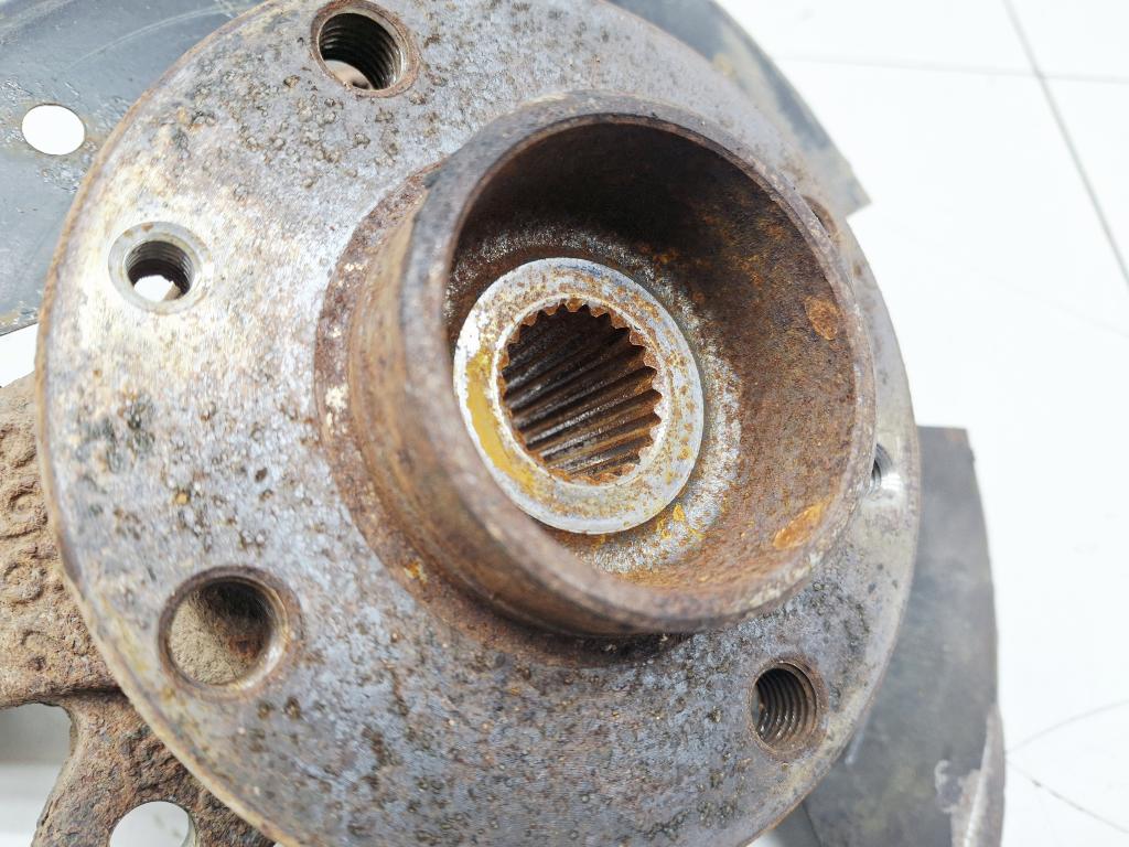 Кулак поворотный передний левый, 5000 рублей, Пермь