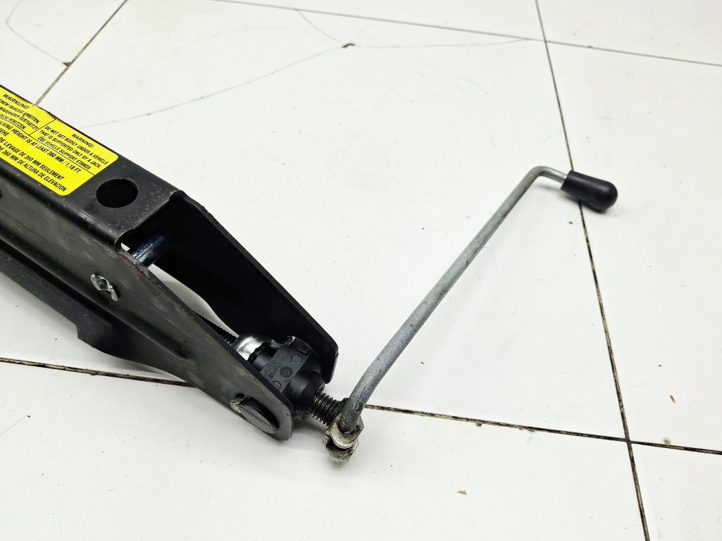 Домкрат, 4000 рублей, Пермь