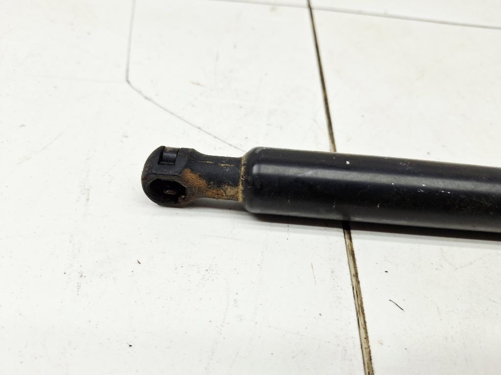 Амортизатор двери багажника, 500 рублей, Пермь