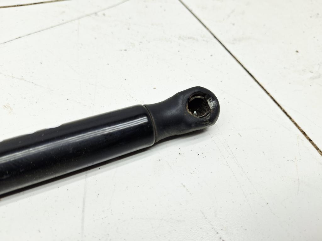 Амортизатор двери багажника, 500 рублей, Пермь