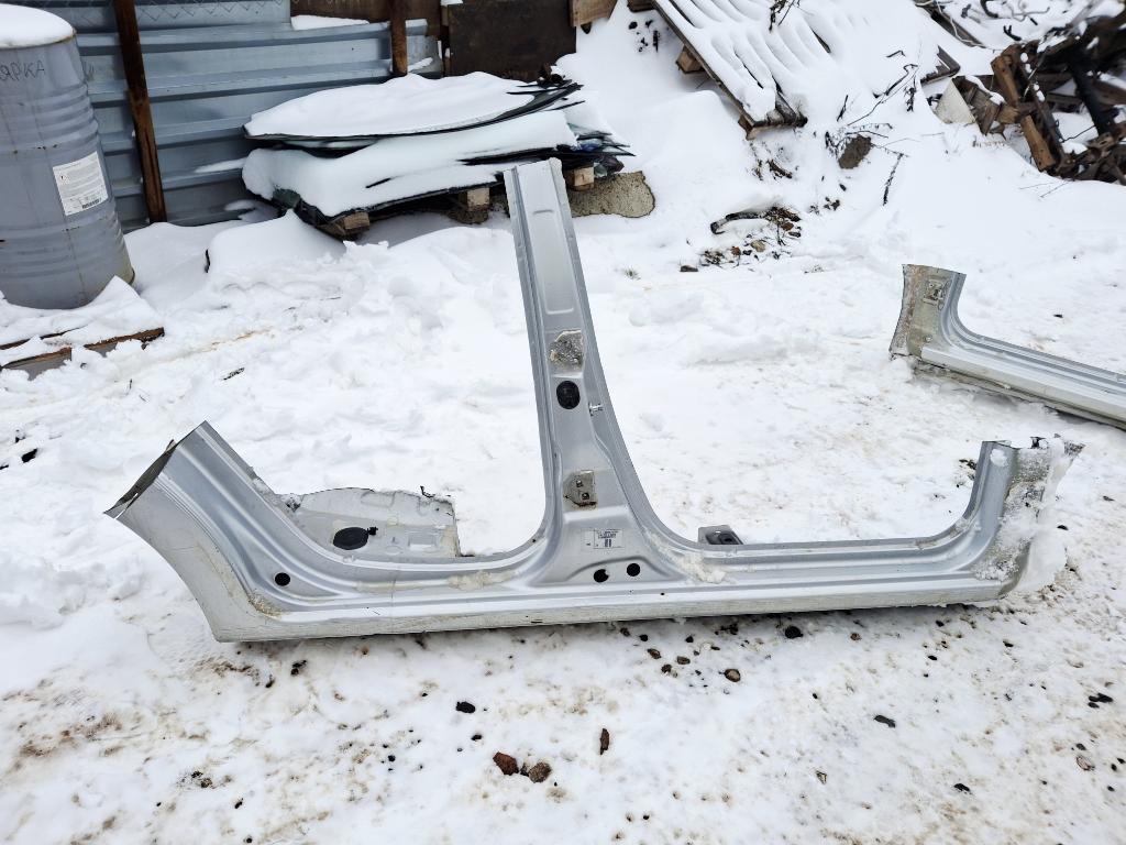 Порог со стойкой правый, 15000 рублей, Пермь