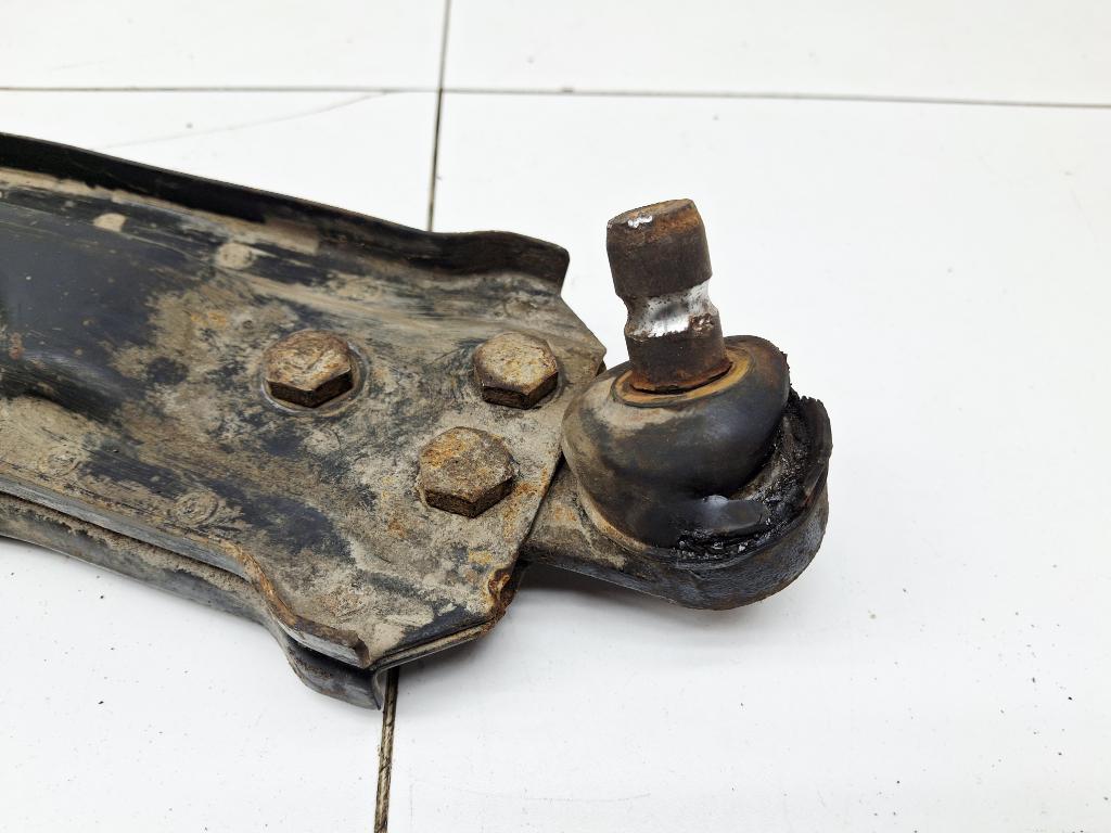 Рычаг передний правый, 1000 рублей, Пермь