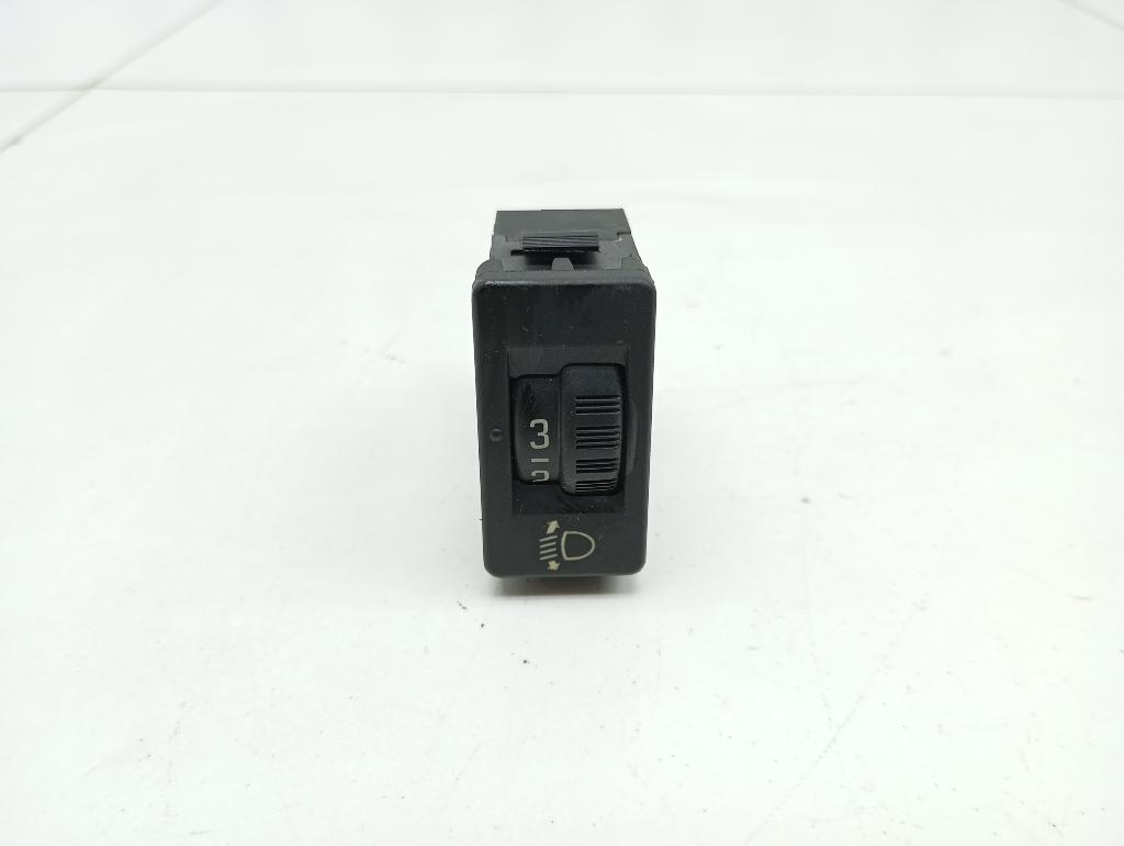 Кнопка корректора фар, 500 рублей, Пермь