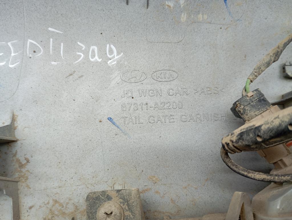 Накладка двери багажника, 20000 рублей, Пермь