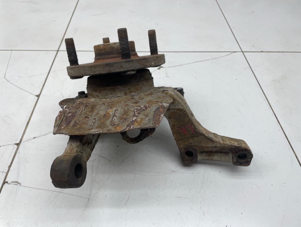 Кулак поворотный передний левый, 2500 рублей, Пермь