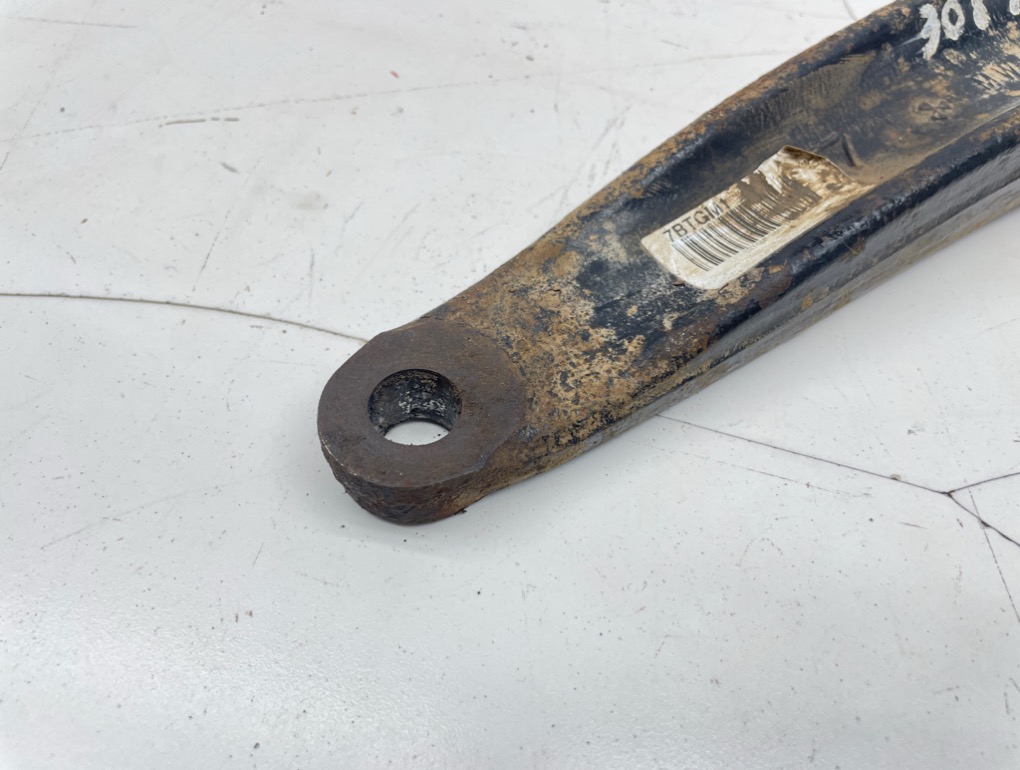 Рычаг передний левый, 1500 рублей, Пермь