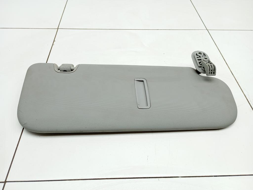 Козырек солнцезащитный левый, 1000 рублей, Пермь