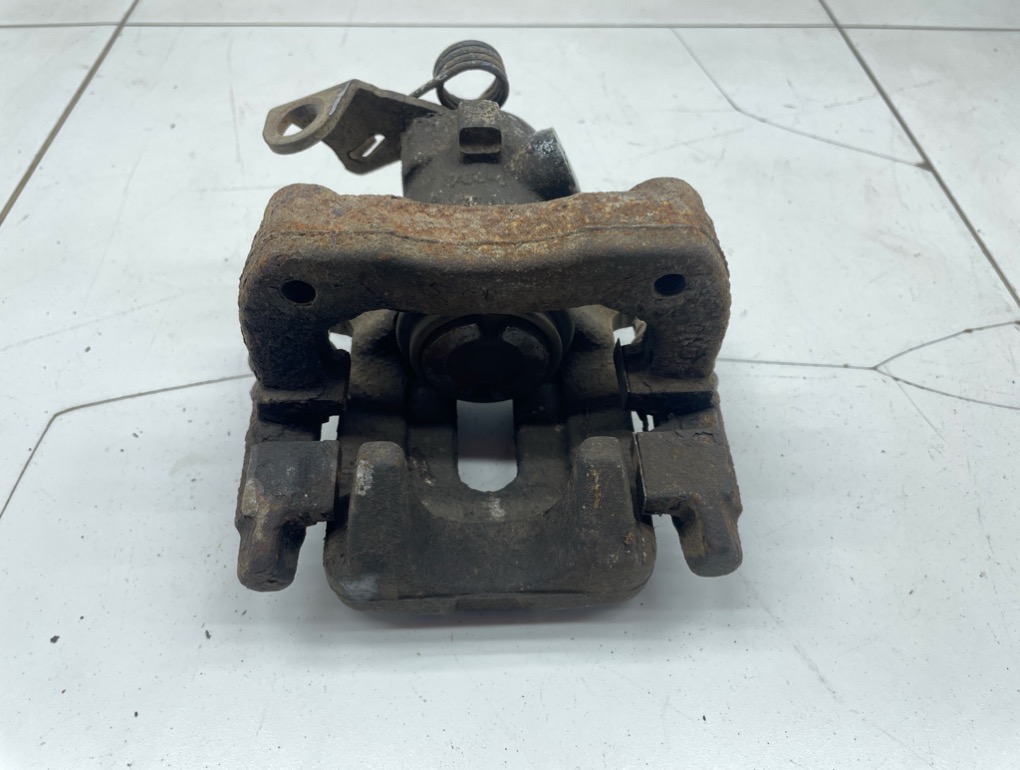 Суппорт задний левый, 2500 рублей, Пермь