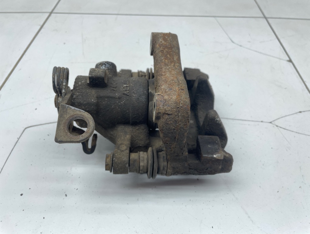 Суппорт задний левый, 2500 рублей, Пермь