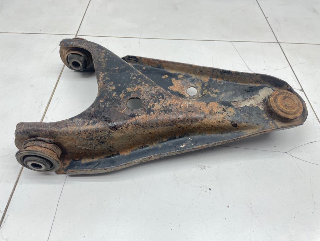 Рычаг передний левый, 1000 рублей, Пермь